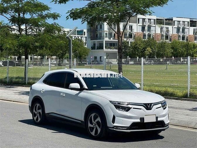 Ô Tô VinFast VF8 2023 Eco - 46000 km