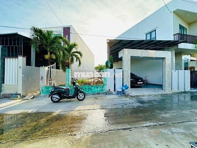 Đường bê tông 7m Bình Kỳ Hòa Quý.Dân cư đông đúc thích hợp xây căn hộ