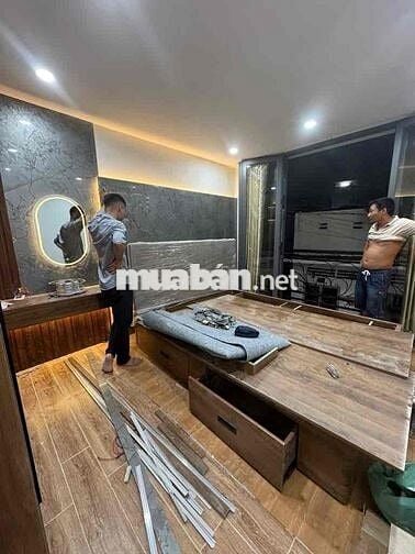 Nhà mới xây 4 tầng, siêu đẹp, dọn vào ở ngay