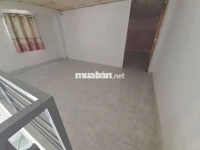 CHO THUÊ NHÀ 5X12 3PN 1WC HẺM 68 NGUYỄN VĂN TẠO CÓ GÁC MỚI ĐẸP