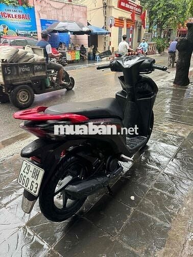 Honda Vision 2024 biển HN mới đi 4600km