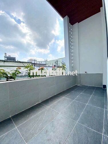 Bán nhà dt 4x13, Hiệp Thành 13, hẻm xe hơi cách mt đường lớn 50m