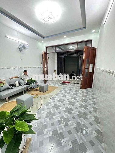 CHỈ 47860 CÓ NGAY CĂN NHÀ 3 pn 2 wc có sân phươi có thông giá hẻm ô to