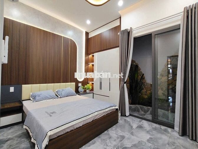 GIÁ RẺ BẤT NGỜ - NHÀ MẶT TIỀN 80M2 TRUNG TÂM THỦ DẦU MỘT