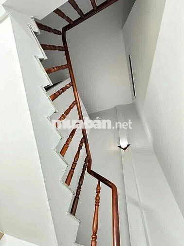 CHỈ 47860 CÓ NGAY CĂN NHÀ 3 pn 2 wc có sân phươi có thông giá hẻm ô to