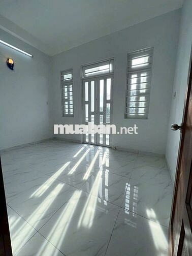 CHO THUÊ NHÀ 3 LẦU MỚI ĐẸP 1/ĐƯỜNG HT13 P. HIỆP THÀNH QUẬN 12