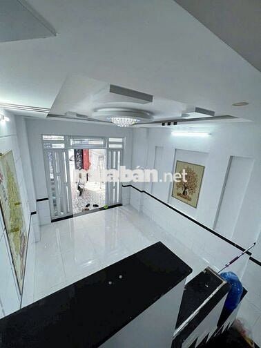 CHO THUÊ NHÀ 3 LẦU MỚI ĐẸP 1/ĐƯỜNG HT13 P. HIỆP THÀNH QUẬN 12
