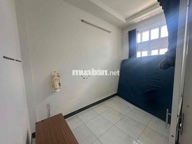 Cho Thuê nhà  gần KCX Tân Thuận , Quận 7 (3PN,4WC)