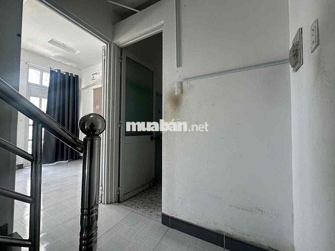 Cho Thuê nhà  gần KCX Tân Thuận , Quận 7 (3PN,4WC)