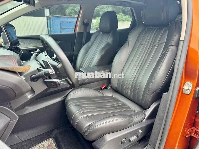 Peugeot 3008 2021 Allure - 54000 km