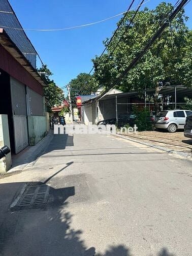 Gần 3 tỷ - Đất nở hậu gần hồ điều hòa