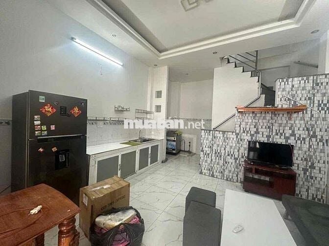 Cho Thuê nhà  gần KCX Tân Thuận , Quận 7 (3PN,4WC)