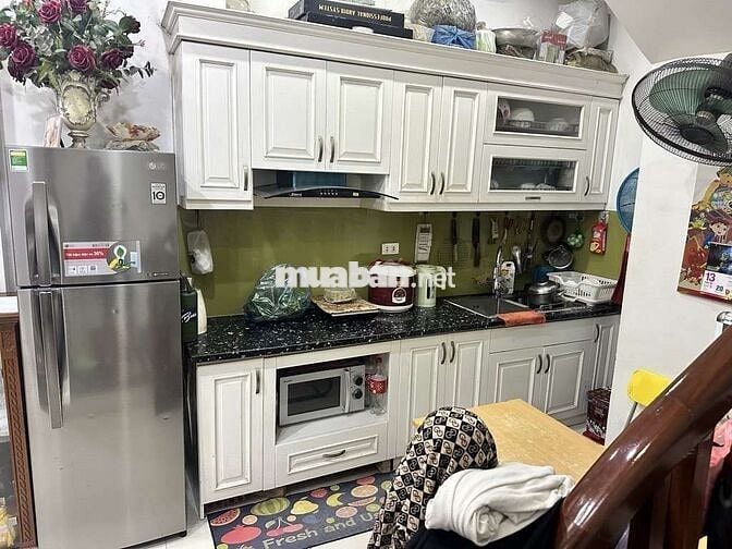 BÁN NHÀ GIA QUẤT 31M2 XÂY 5 TẦNG 3 NGỦ FULL NỘI THẤT GẦN Ô TÔ TRÁNH