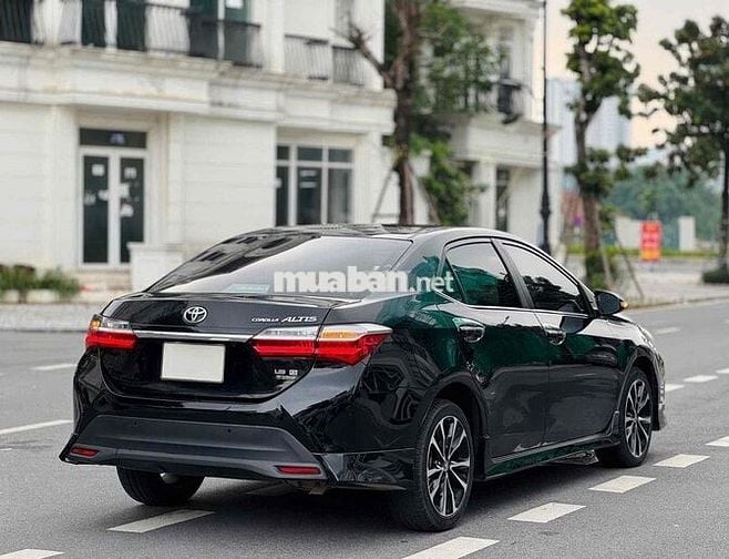 Toyota Corolla Altis 2021 1.8G AT - 26000 km
