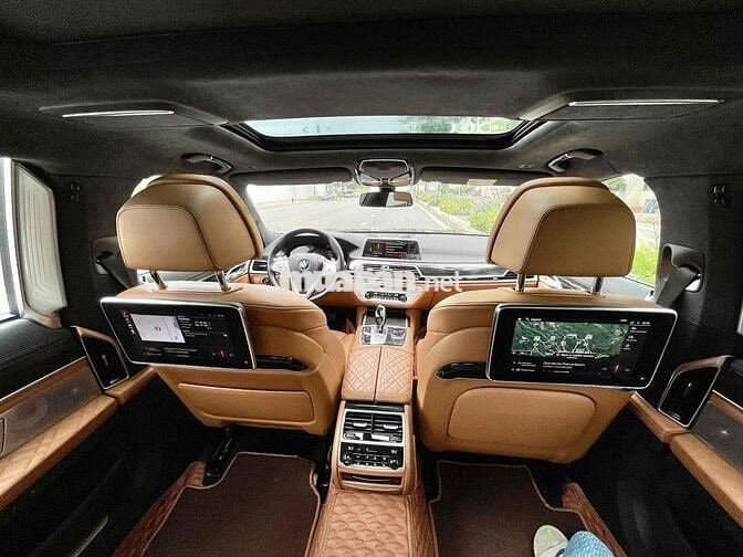 BMW 7 Series 2020 740Li - 3.0AT