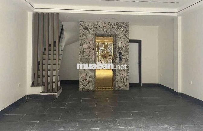 THẠCH BÀN - LÔ GÓC - 5 TẦNG - THANG MÁY - Ô TÔ - 50M2 - 6.7TỶ.,
