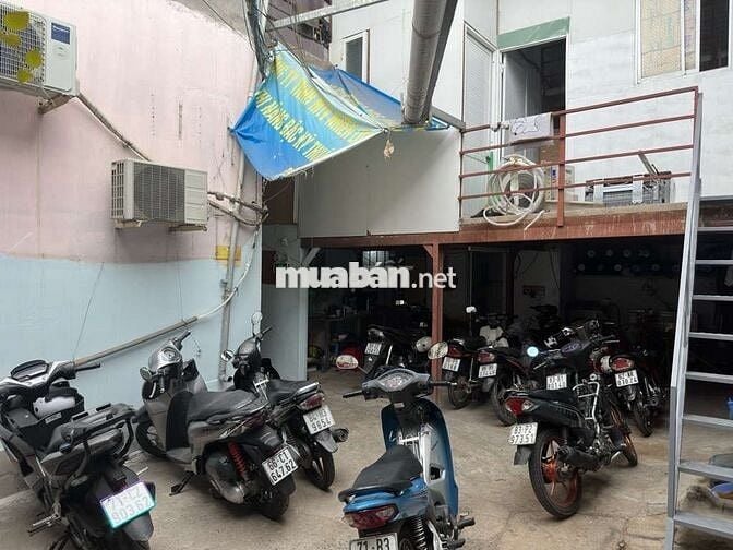 Quận 7 bán 96 phòng cho thuê, dòng tiền hơn bốn tỷ, hơn 1000m2, nở hậu