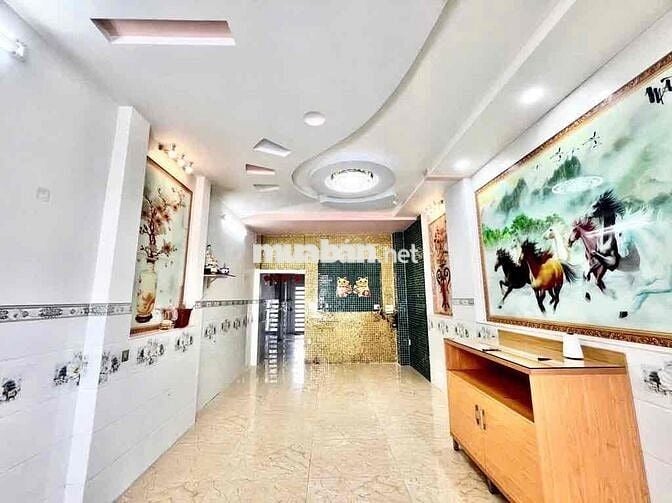 Nhà Hẻm 8m - Bình Tân - Trung Tâm - 60m2 - Hẻm Trước sau - hơn 6ty