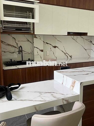 NHÀ 3,9 TỶ THẠNH LỘC 40 MỚI 2 TẦNG HXH , DÀI 17M NGAY HÀ HUY GIÁP VÀO
