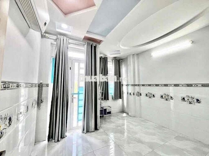 Nhà Hẻm 8m - Bình Tân - Trung Tâm - 60m2 - Hẻm Trước sau - hơn 6ty