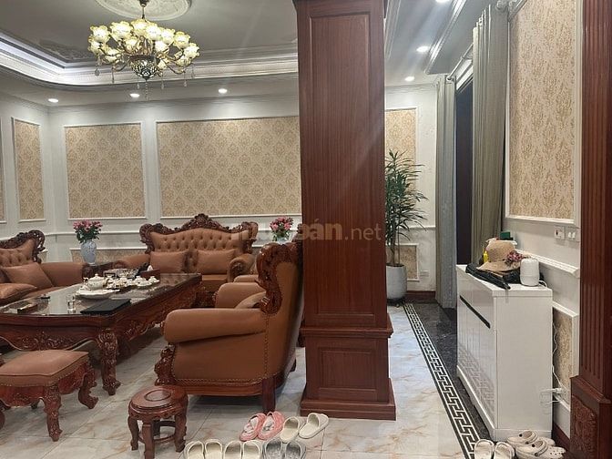 Bán biệt thự Việt Hưng, 190m2, hoàn thiện siêu đẹp, vị trí vip 