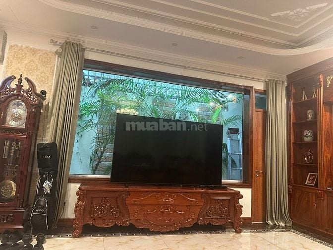 Bán biệt thự Việt Hưng, 190m2, hoàn thiện siêu đẹp, vị trí vip 