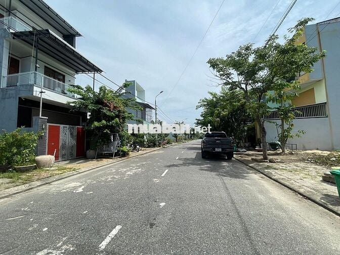 109m2 KDT Ngân Câu Ngân Giang- Điện Ngọc. Đường 7m5.