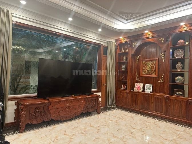 Bán biệt thự Việt Hưng, 190m2, hoàn thiện siêu đẹp, vị trí vip 