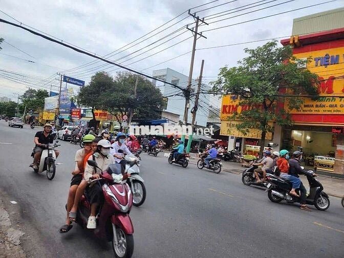 Bán mặt tiền kinh doanh nguyễn trãi dĩ an