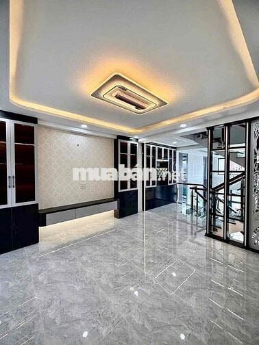 siêu phẩm ở Bình Tân, 4,5 tấm, có sân thượng, 4PN, đường 7m, giá TL