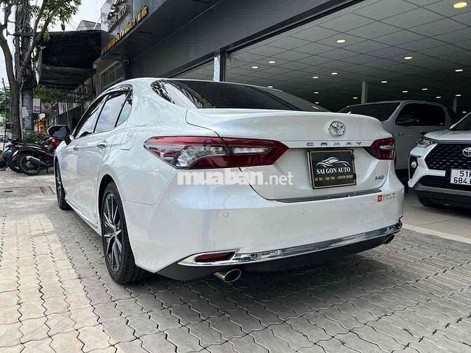 Toyota Camry 2022 2.5 Q - 11000 km