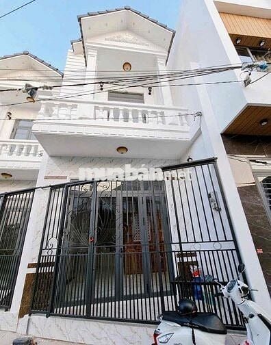 BÁN NHÀ 1 TRỆT, 1 LẦU HẺM 135/19 ĐƯỜNG ĐỒNG VĂN CỐNG
