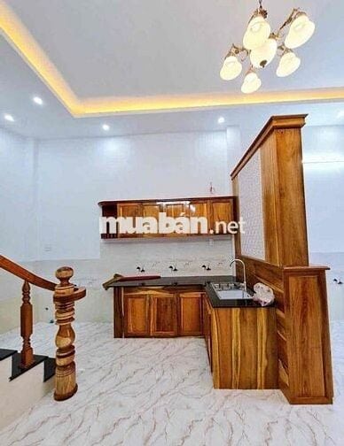 BÁN NHÀ 1 TRỆT, 1 LẦU HẺM 135/19 ĐƯỜNG ĐỒNG VĂN CỐNG