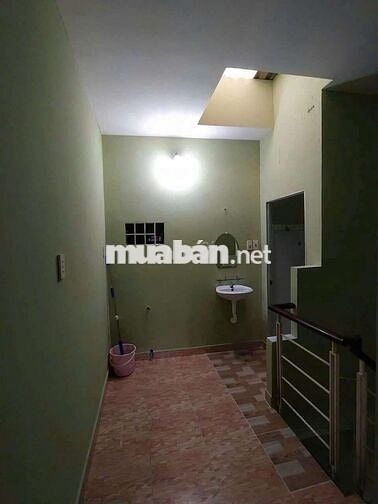 Cần cho thuê nhà P ĐHT Q12  DT 4*10 .1 trệt 1 lầu 2PN 2WS