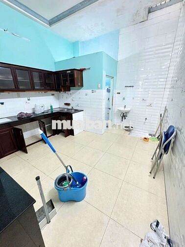 Nhà cho thuê Đường số 4 - Lê Văn Quới, BT (2PN 2WC) sẵn 3 máy lạnh