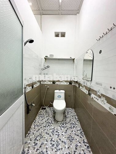 Kẹt tiền ! Cần Bán gấp căn nhà ở Đ. Nguyễn Thị Đành 80m2 SHR giá 935tr