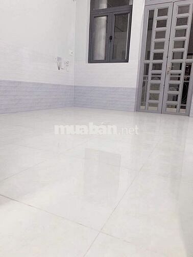 Nhà HXH Đât Thánh, P.6, Tân Bình, 3.5x10,trệt 1 lầu 4PN 2WC, giá 12tr