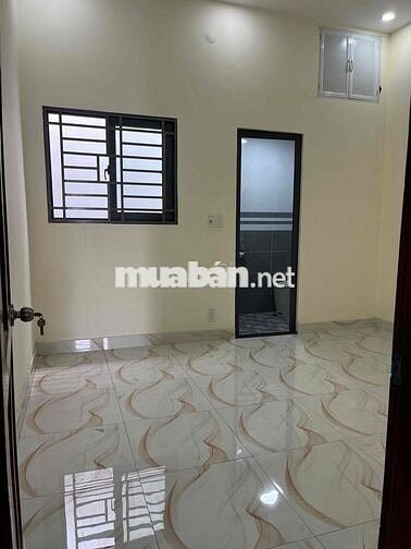 BÁN NHÀ MỚI XÃ BÀ ĐIỂM kdc ĐẠI HẢI đường 12m thông thoán