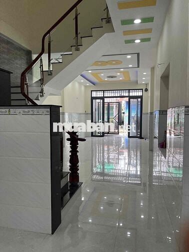 BÁN NHÀ MỚI XÃ BÀ ĐIỂM kdc ĐẠI HẢI đường 12m thông thoán