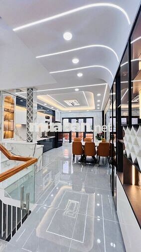 Chủ cần bán căn nhà phố liền kề phố liền kề Tân Thới nhất quận 12