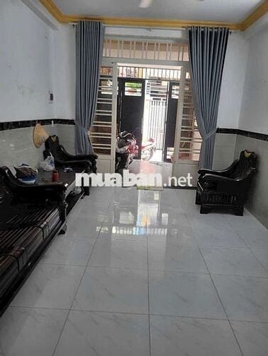 Cho thuê nhà 2 tầng hẻm xe hơi 1/ Nguyễn Văn Quá, Đông Hưng Thuận