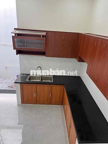 BÁN NHÀ MỚI XÃ BÀ ĐIỂM kdc ĐẠI HẢI đường 12m thông thoán