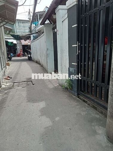 Nhà củ: 3,05x14 hẻm 95(2,5m),Lê Văn lương,Tân kiểng,Q7