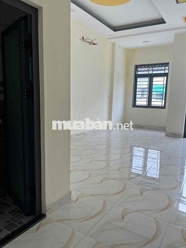 BÁN NHÀ MỚI XÃ BÀ ĐIỂM kdc ĐẠI HẢI đường 12m thông thoán