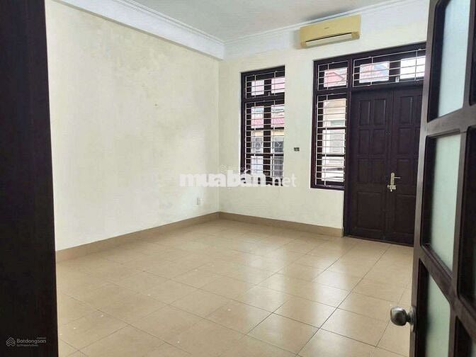 Cho Thuê Nhà Nguyên Căn Mặt Phố