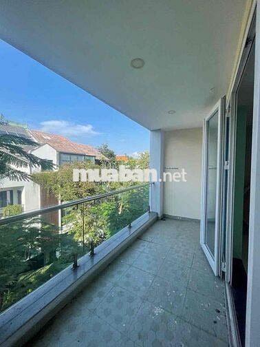 Nhà phố liền kề giá tốt khu phố Hưng Gia 1, Phú Mỹ Hưng, Quận 7