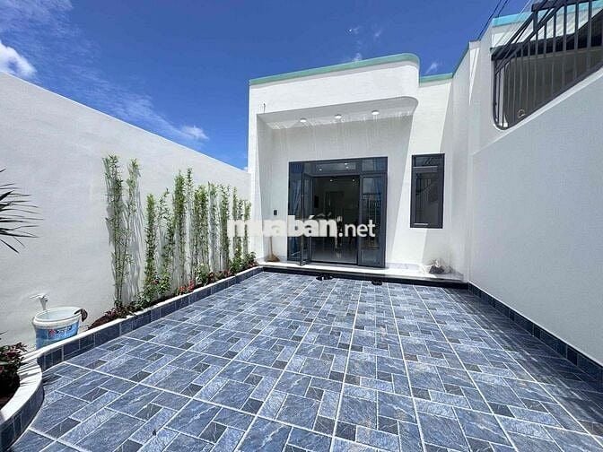 🌿 NHÀ MỚI TINH – GIÁ CHỈ 1,75 TỶ 📍 GÓC 2 MẶT TIỀN – THUỘC PHƯỜNG TP. B