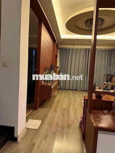 Biệt Thự Nguyễn Hữu Dật , DT 7x18m 1 trệt 1 lầu st cần khách hữu duyên