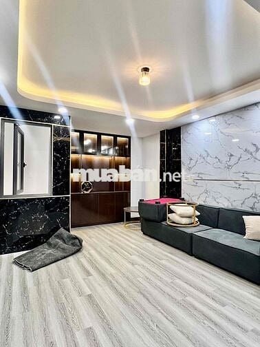 Nhà Phố Mới Xây 100% DT 240m2 1Trệt 1Lửng 3Lầu 5Pn 5Wc Nội Thất Mới