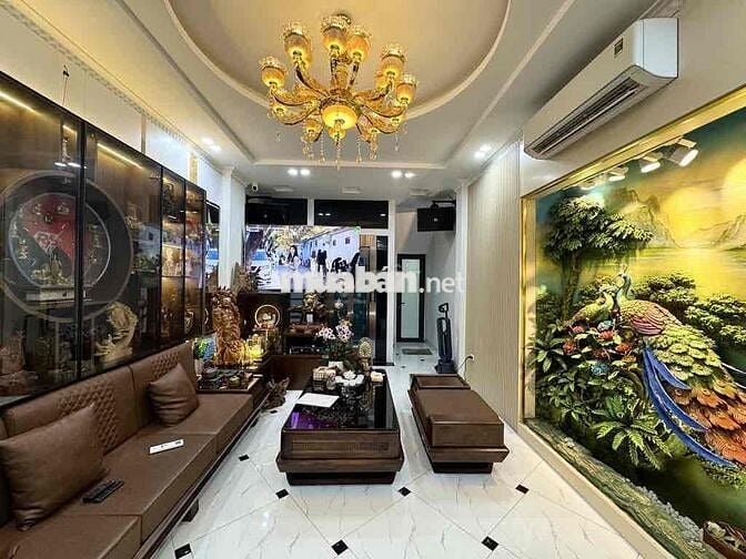 Cần Bán Nhà KV Tân Mai- Cách 1 nhà ra ô tô- ngõ to ba gác-5 tầng -38m